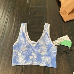 Forever 21 tie dye blue crop tank